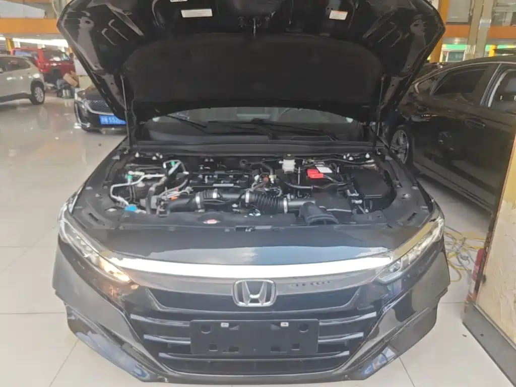 Honda Accord — миниатюра 20