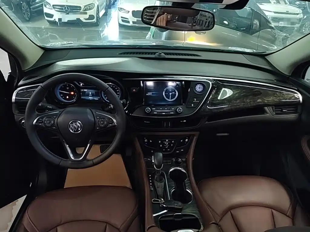 Buick Envision Plus — миниатюра 10
