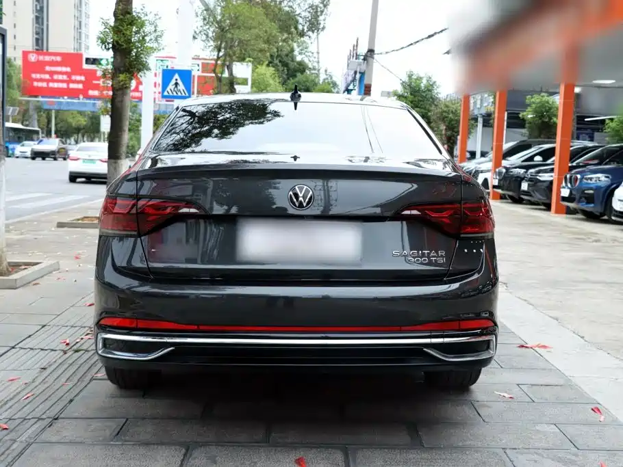 Volkswagen Sagitar — миниатюра 16