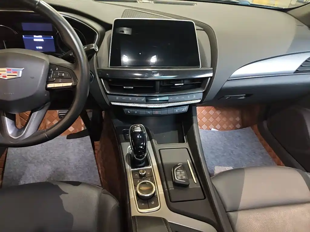 Cadillac CT5 2022 — фото 12