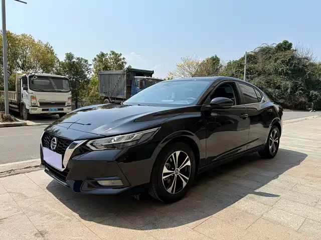 nissan xuan-yi