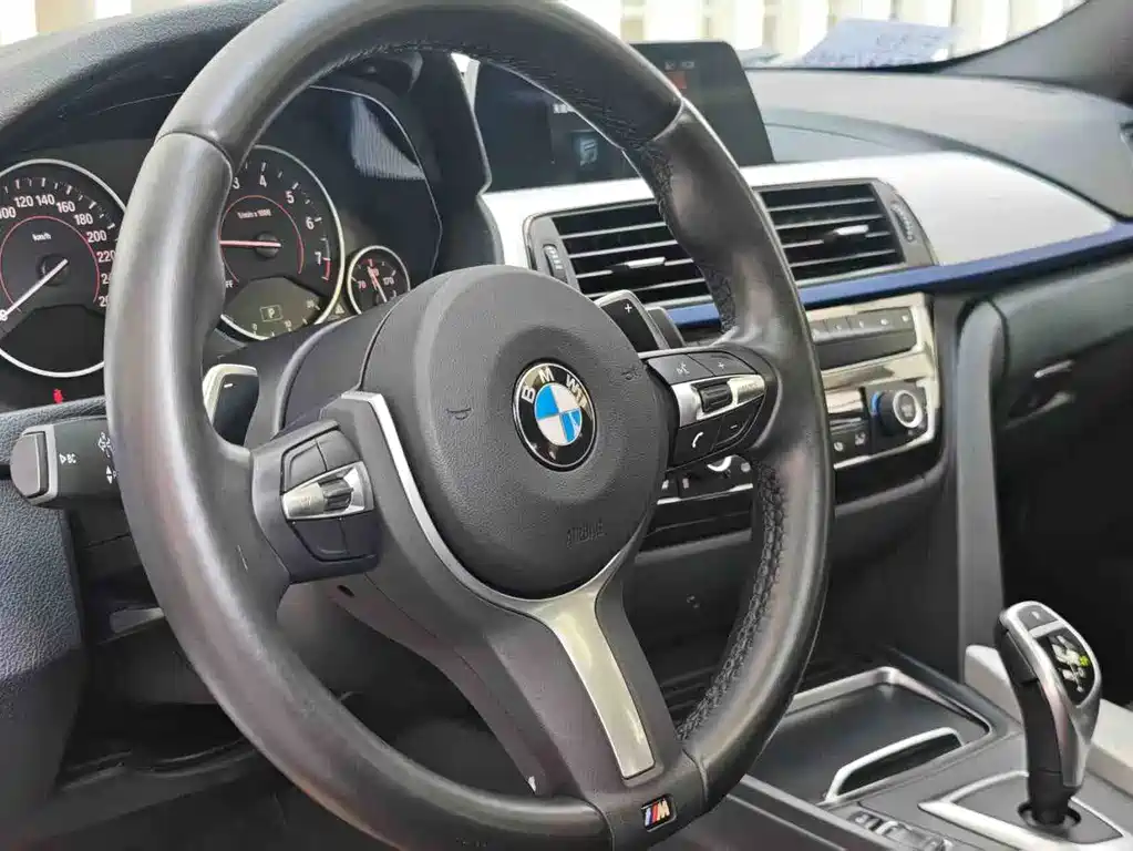 BMW 3 Series 3 2019 320i M Sport