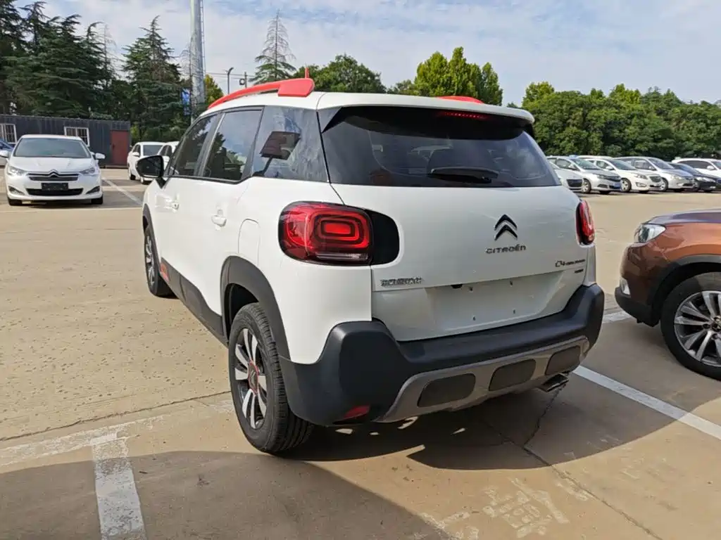 Citroen C4 Aircross — миниатюра 5