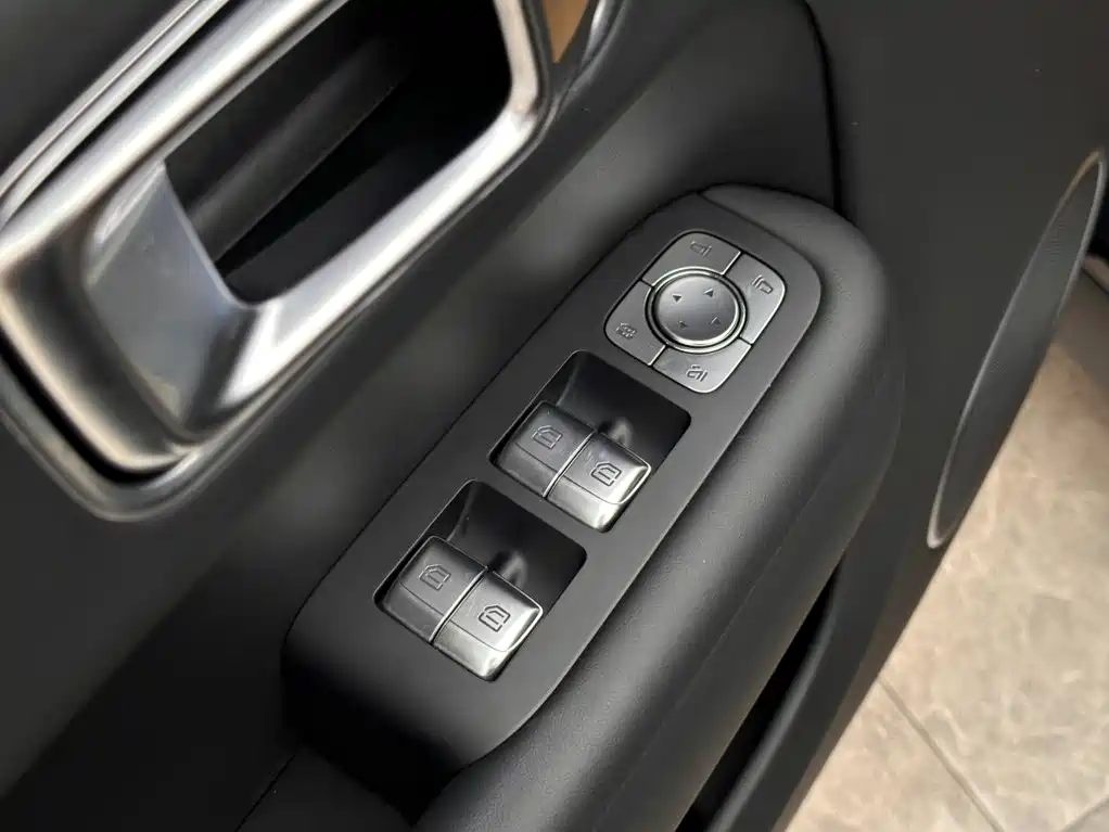 Li Auto Li L7 — миниатюра 15