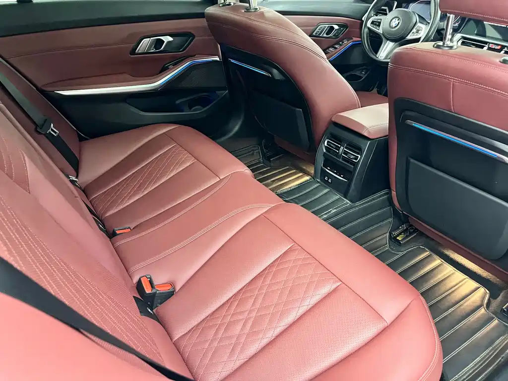BMW 3 Series — миниатюра 9