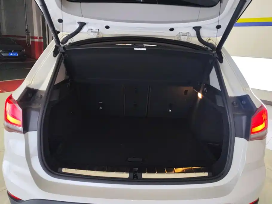 BMW X1 — миниатюра 4