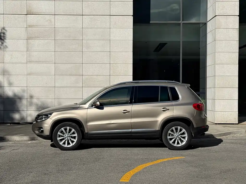 Volkswagen Tiguan — миниатюра 4