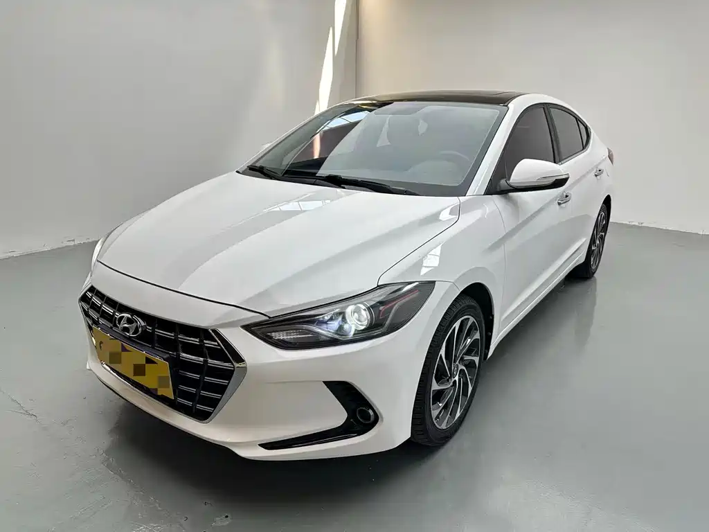 Hyundai Elantra 2019 1.5L CVT Smart Dazzle · Elite Type