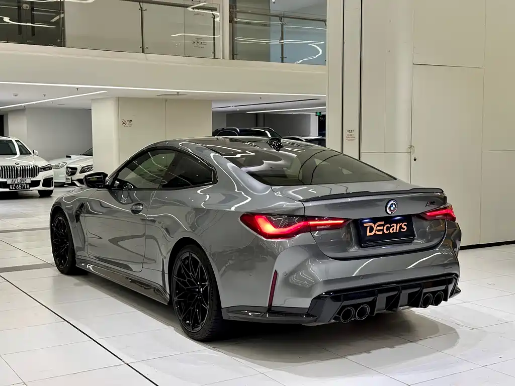BMW M4 — миниатюра 6