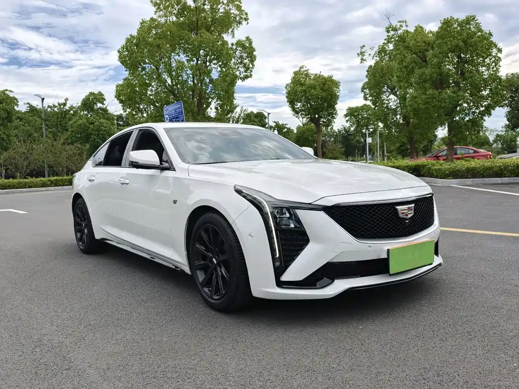 Cadillac CT5 — миниатюра 3