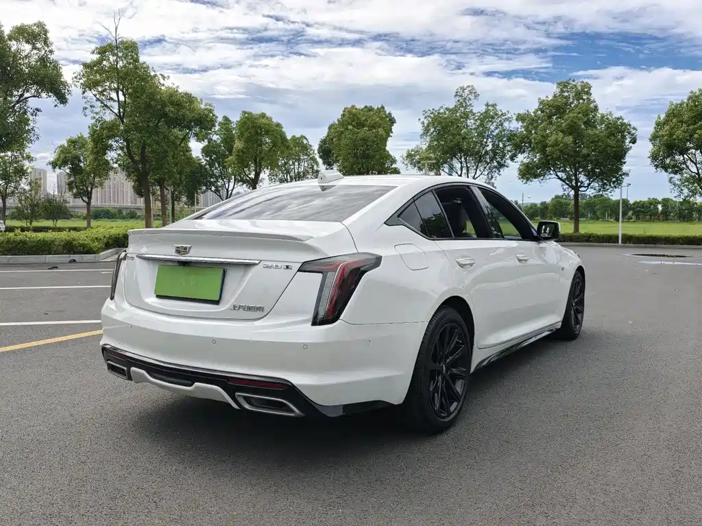 Cadillac CT5 — миниатюра 21