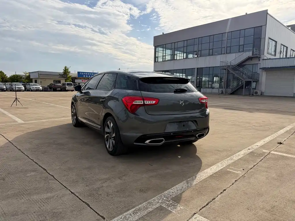 DS DS 5 — миниатюра 6