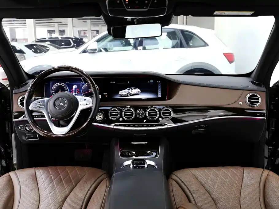 Mercedes-Benz S-Class — миниатюра 13