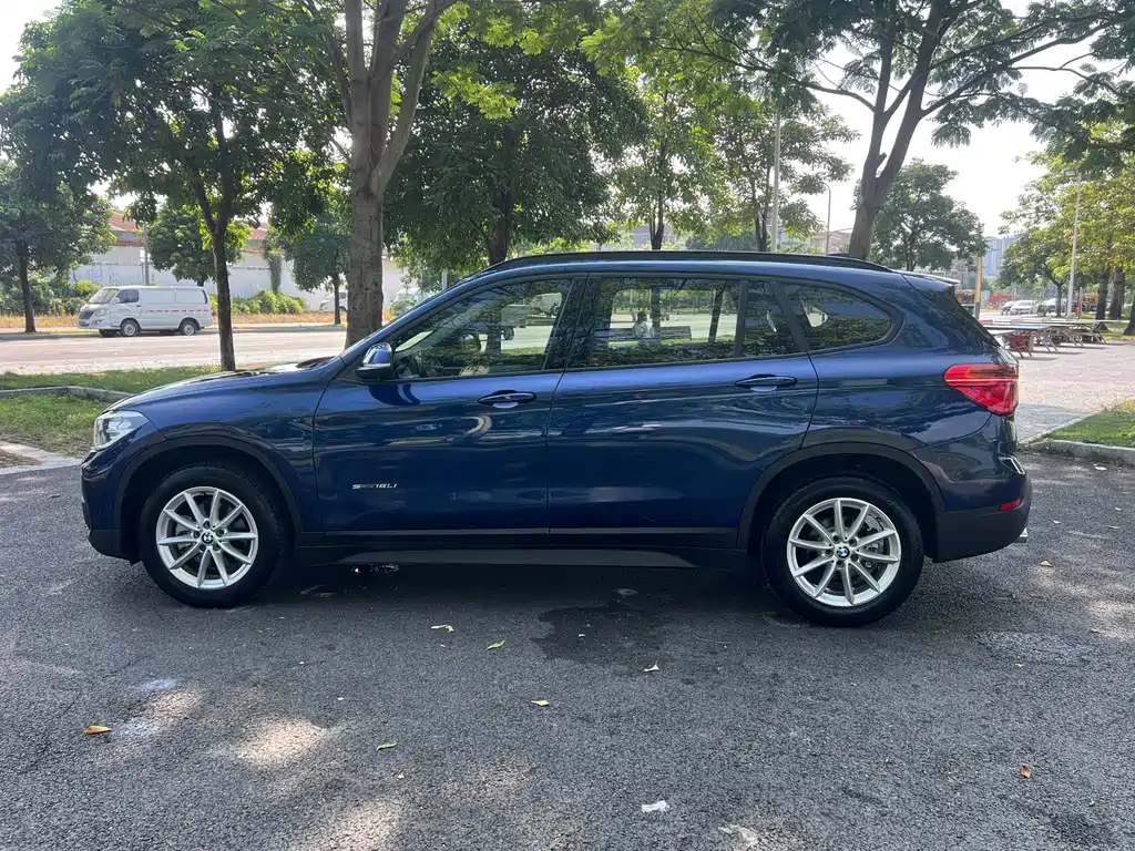 BMW X1 — миниатюра 8