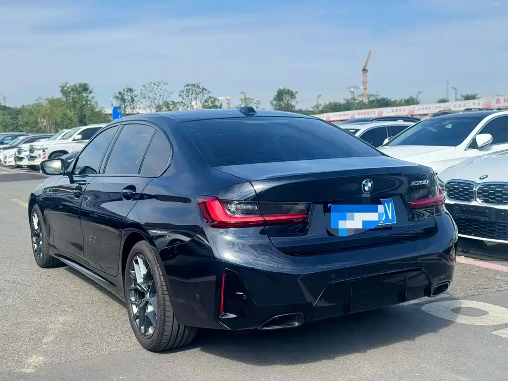 BMW 3 Series — миниатюра 7