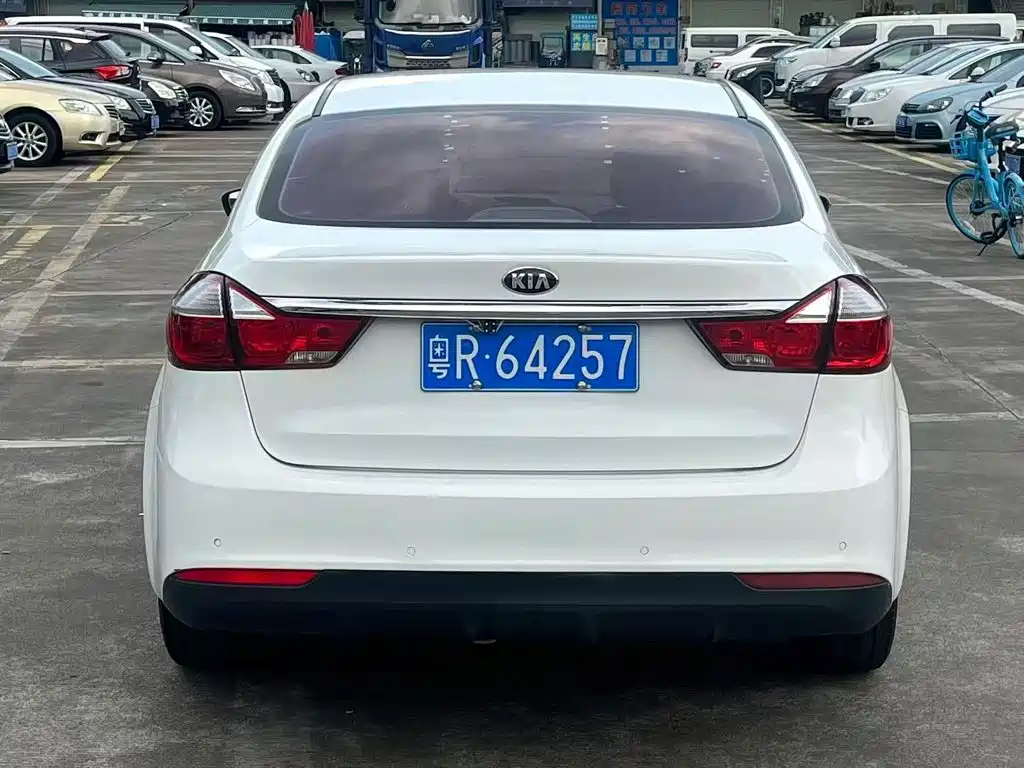 Kia K3 — миниатюра 6