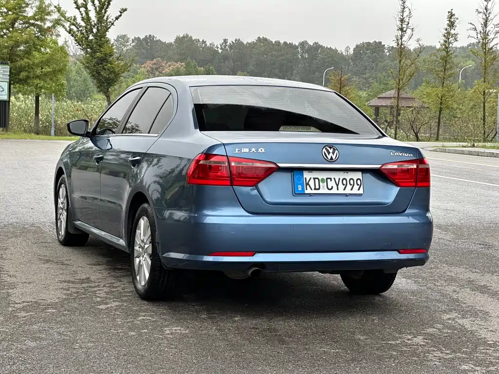 Volkswagen Lavida — миниатюра 17