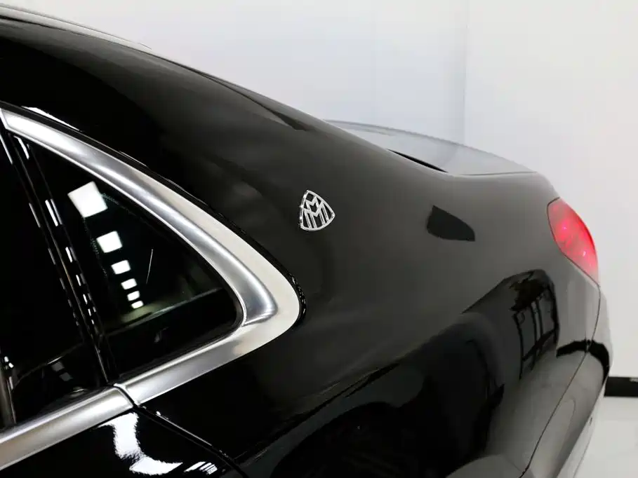 Mercedes-Benz S-Class — миниатюра 11