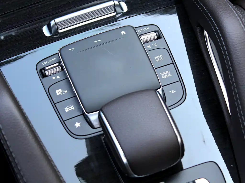 Mercedes-Benz GLS — миниатюра 17