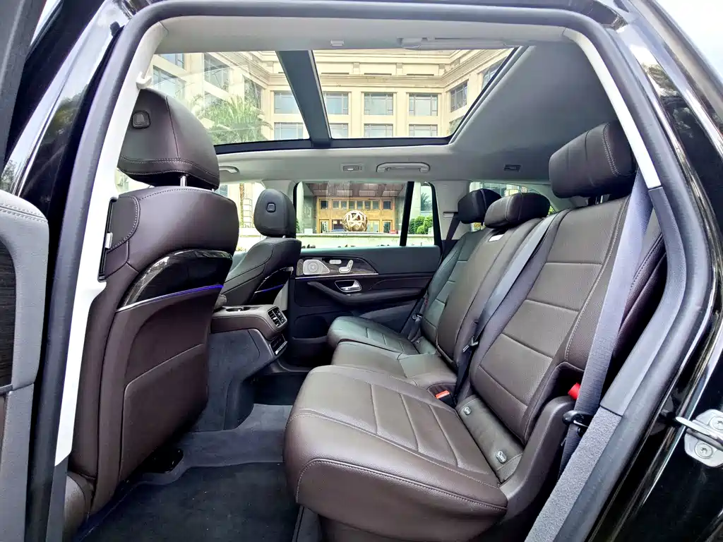 Mercedes-Benz GLS — миниатюра 26