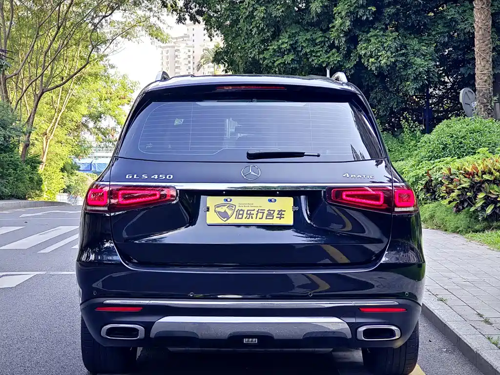Mercedes-Benz GLS — миниатюра 33
