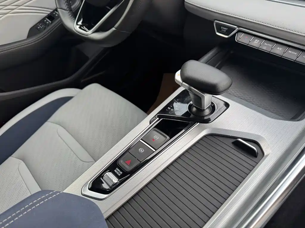 Geely Xingrui — миниатюра 17