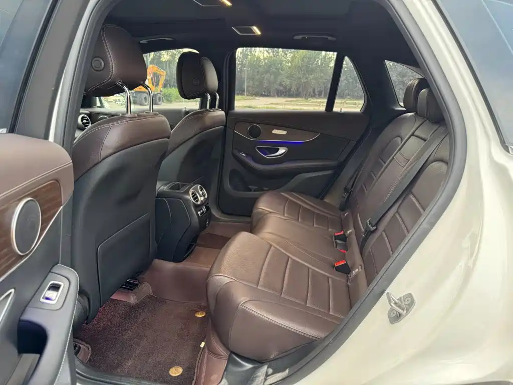 Mercedes-Benz GLC — миниатюра 10