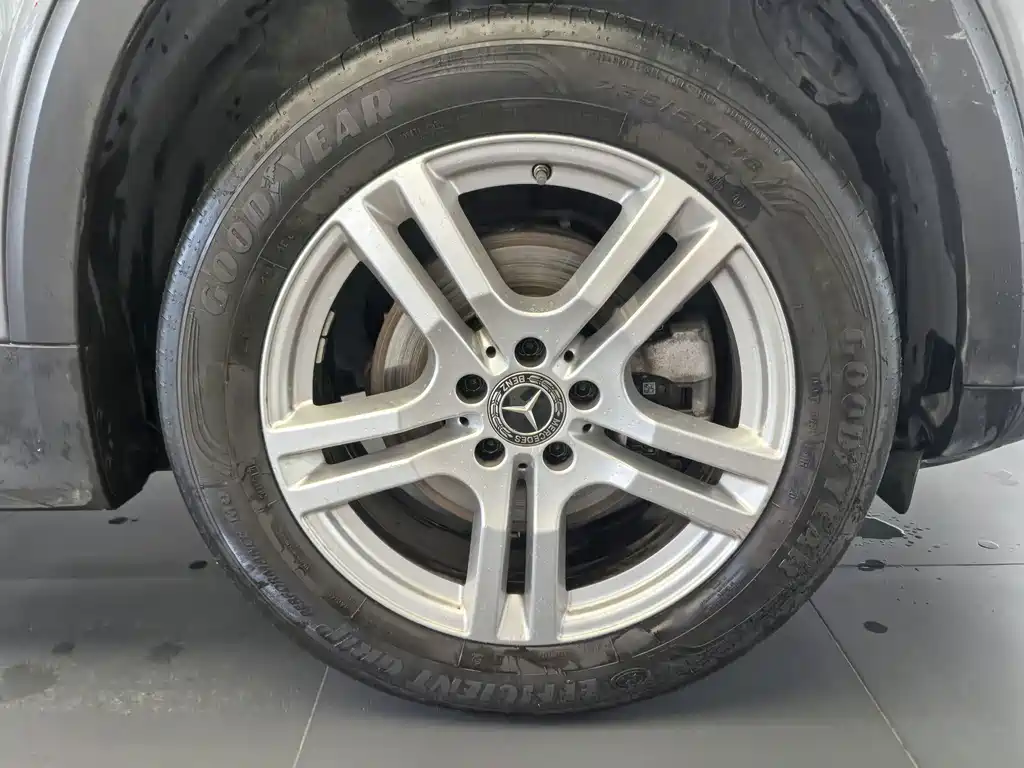 Mercedes-Benz GLB — миниатюра 5