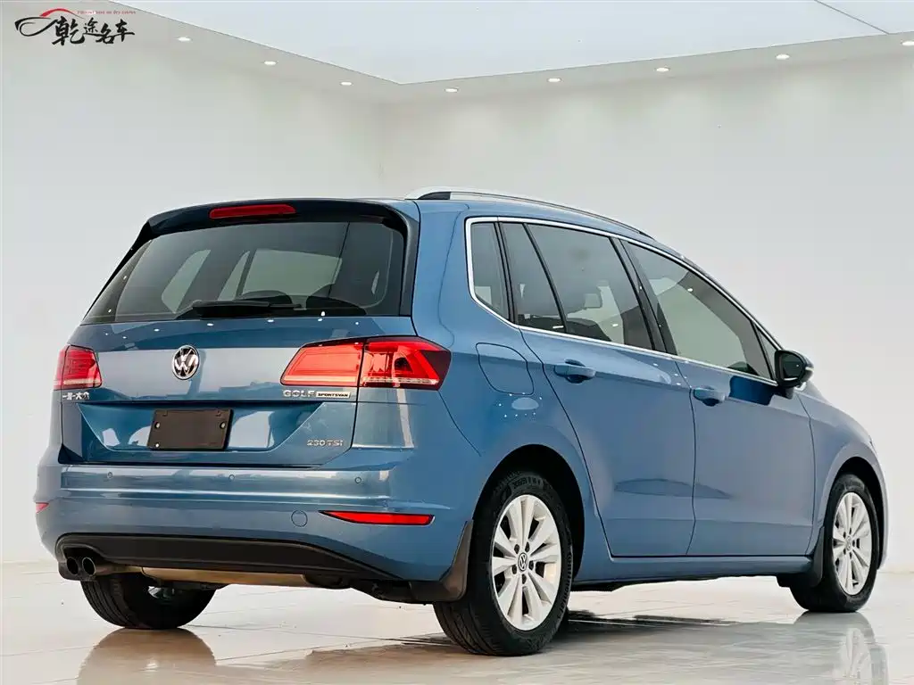 VOLKSWAGEN GOLF*JIAYU