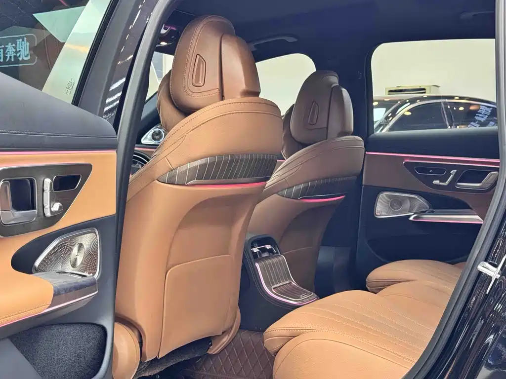 Mercedes-Benz E-Class E 2024 E 300 L Luxury