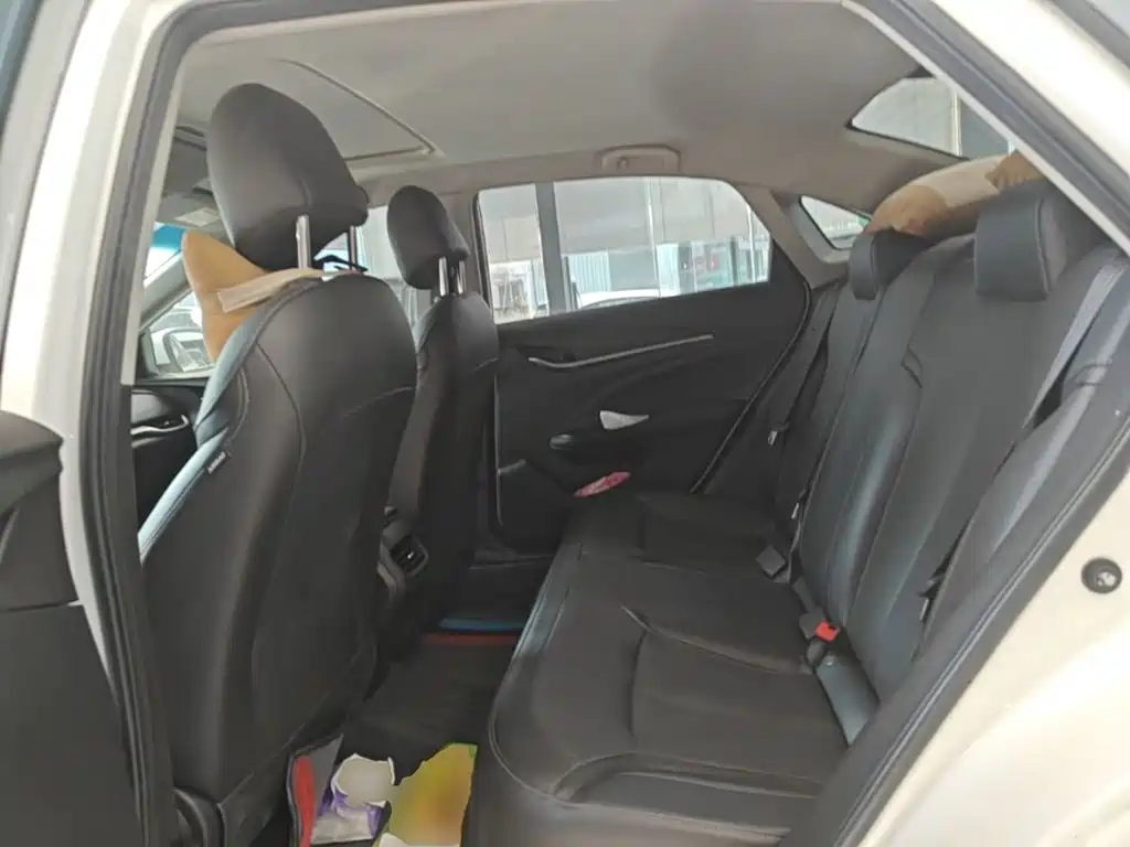 Buick Excelle — миниатюра 17