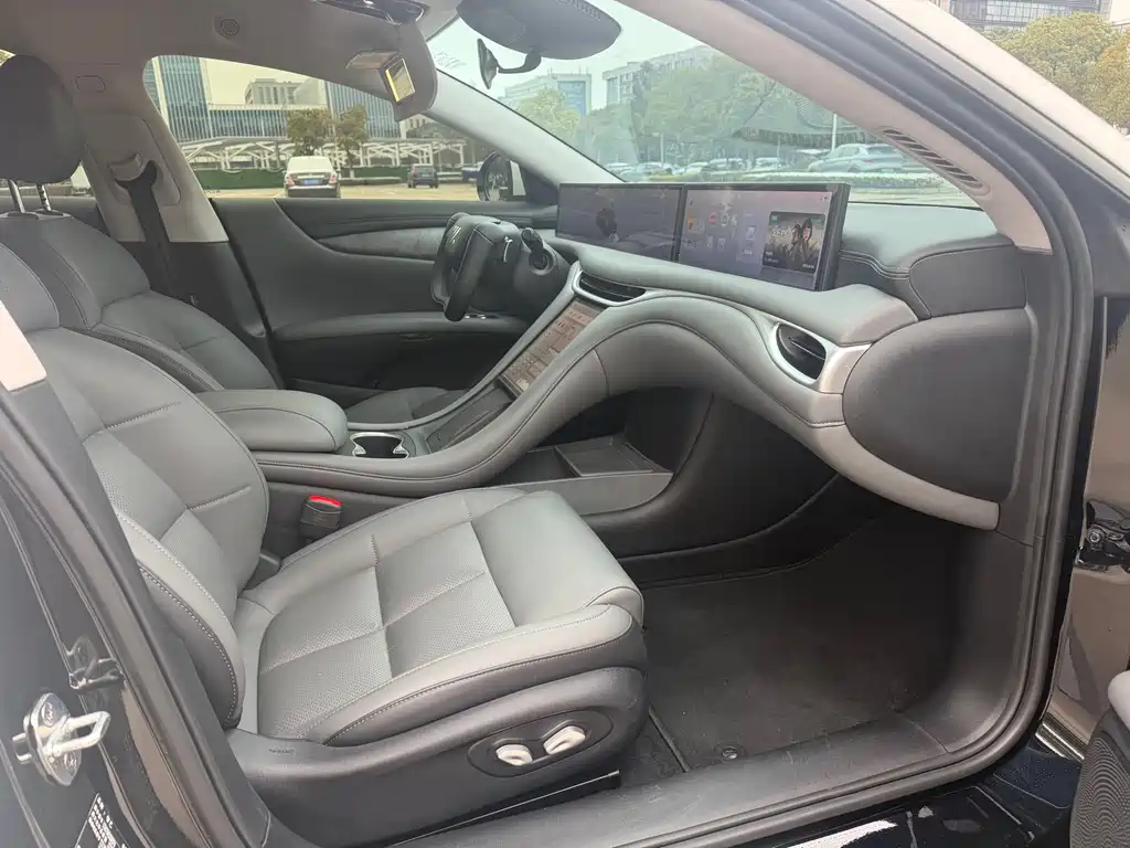 ZHIJI AUTOMOBILE ZHIJI L6