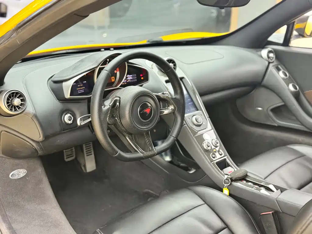 McLaren 12C — миниатюра 10