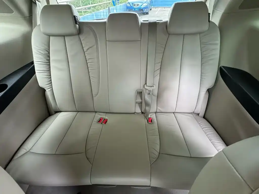 Buick GL8 — миниатюра 14