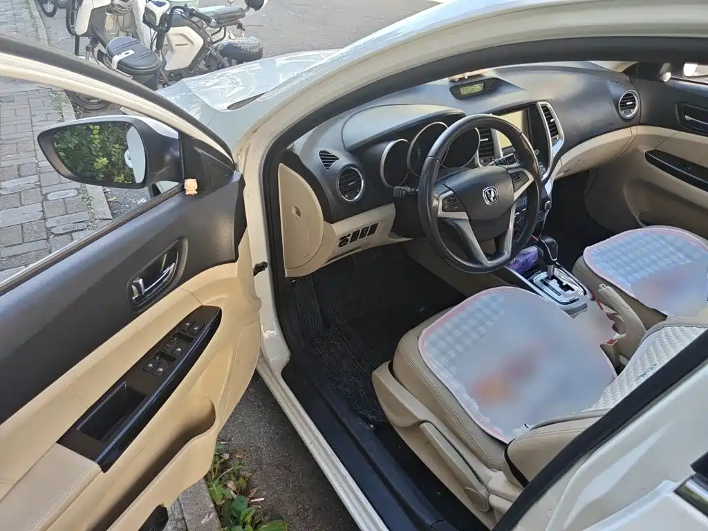 Changan Eado — миниатюра 17