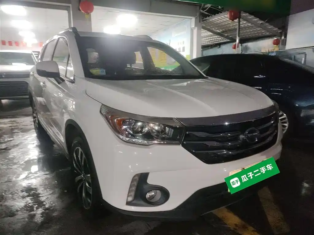 GAC TRUMPCHI GS4 NEW ENERGY