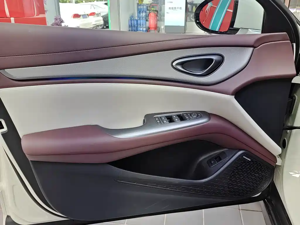 BYD Seal 07 DM-i — миниатюра 16