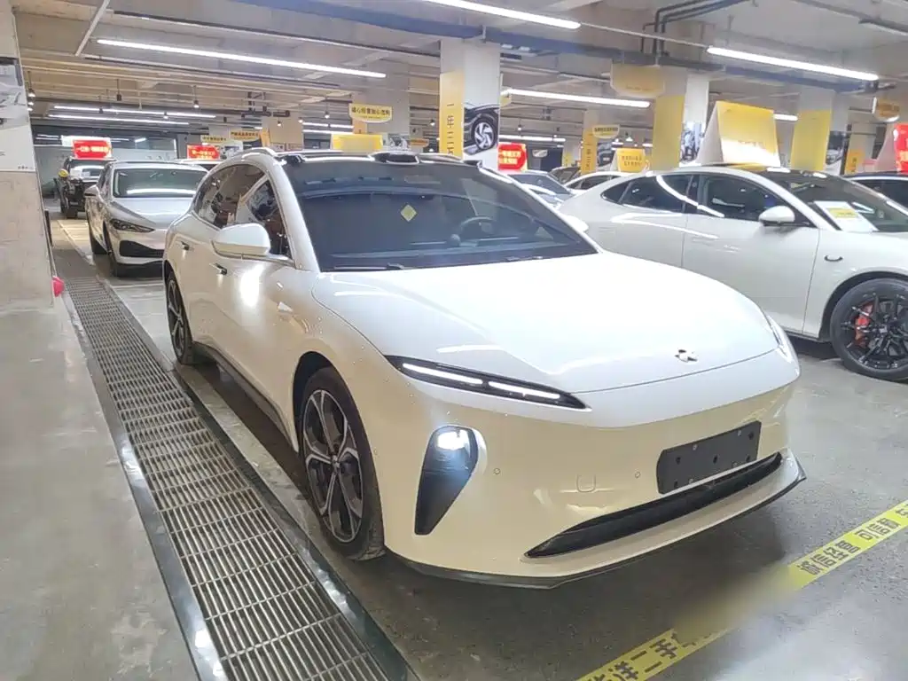 NIO ET5T — миниатюра 4
