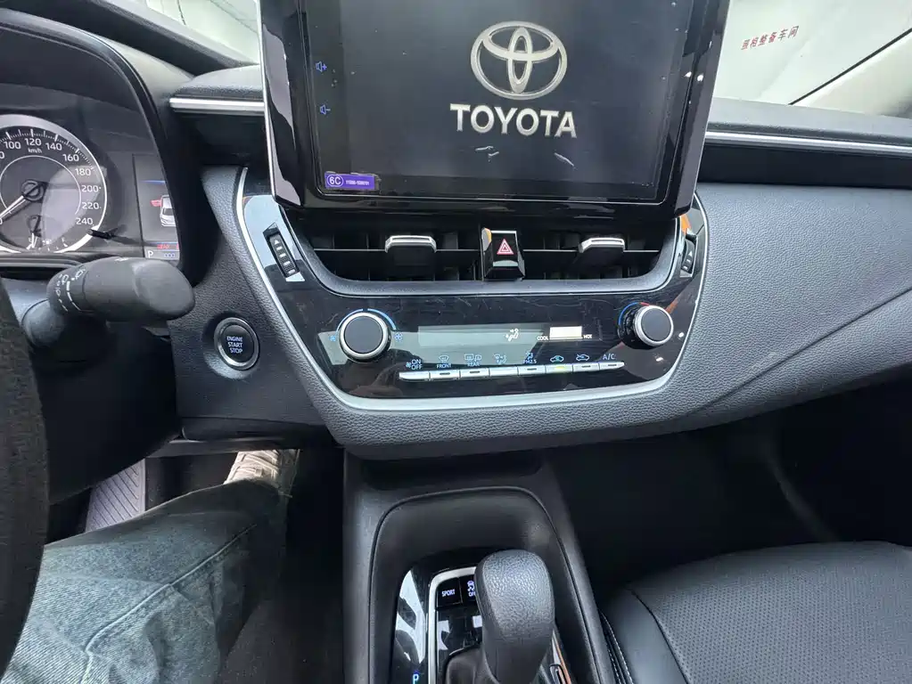 Toyota Corolla — миниатюра 20
