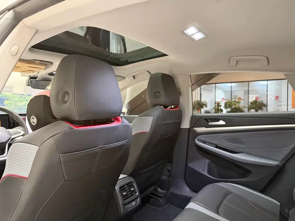 Volkswagen Lamando 2024 L 280TSI DSG