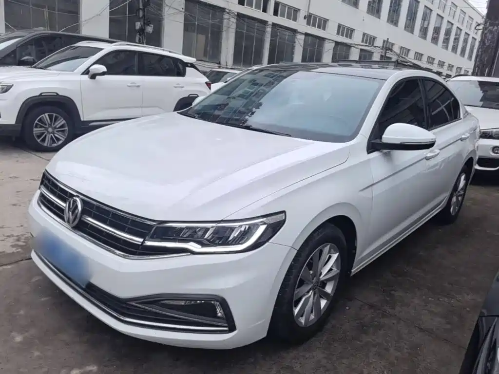 Volkswagen Bora — миниатюра 2