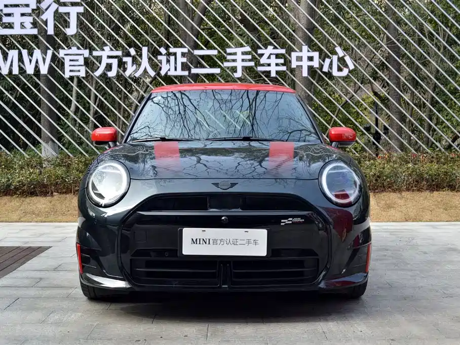 MINI ELECTRIC  JCW