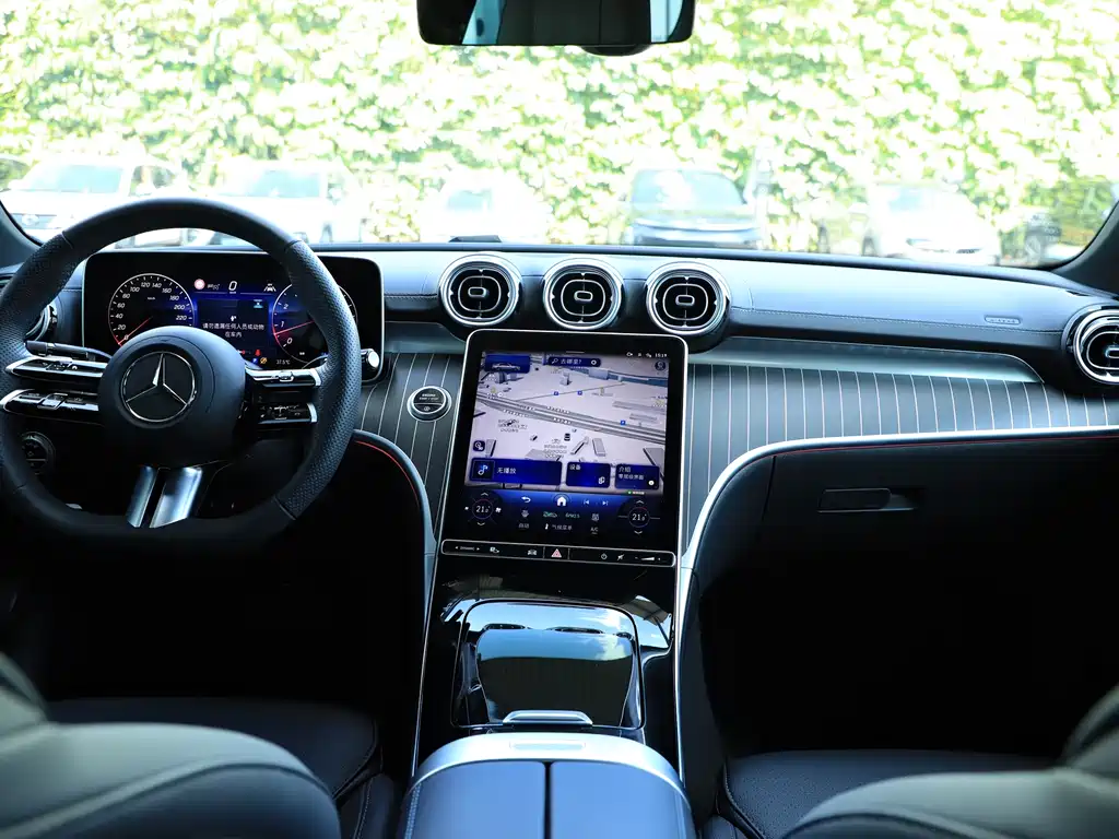 Mercedes-Benz C-Class — миниатюра 25