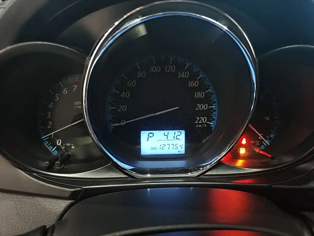 Toyota Yaris L — миниатюра 12