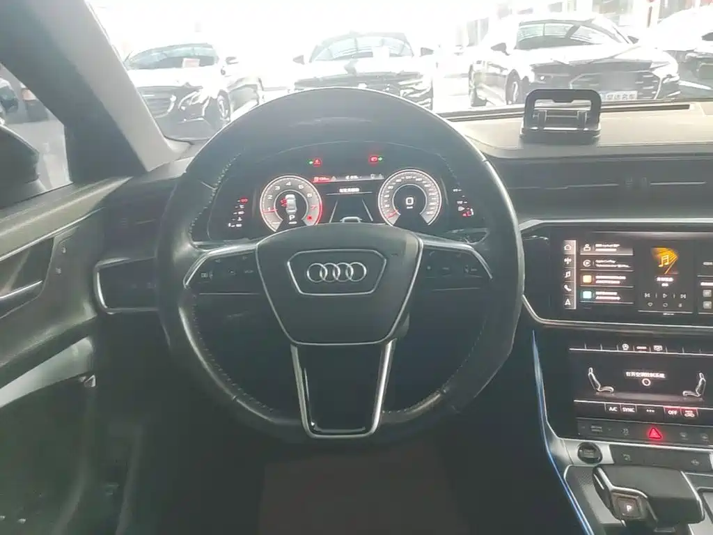 Audi A6L — миниатюра 11