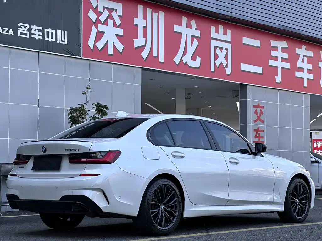 BMW 3 Series — миниатюра 14