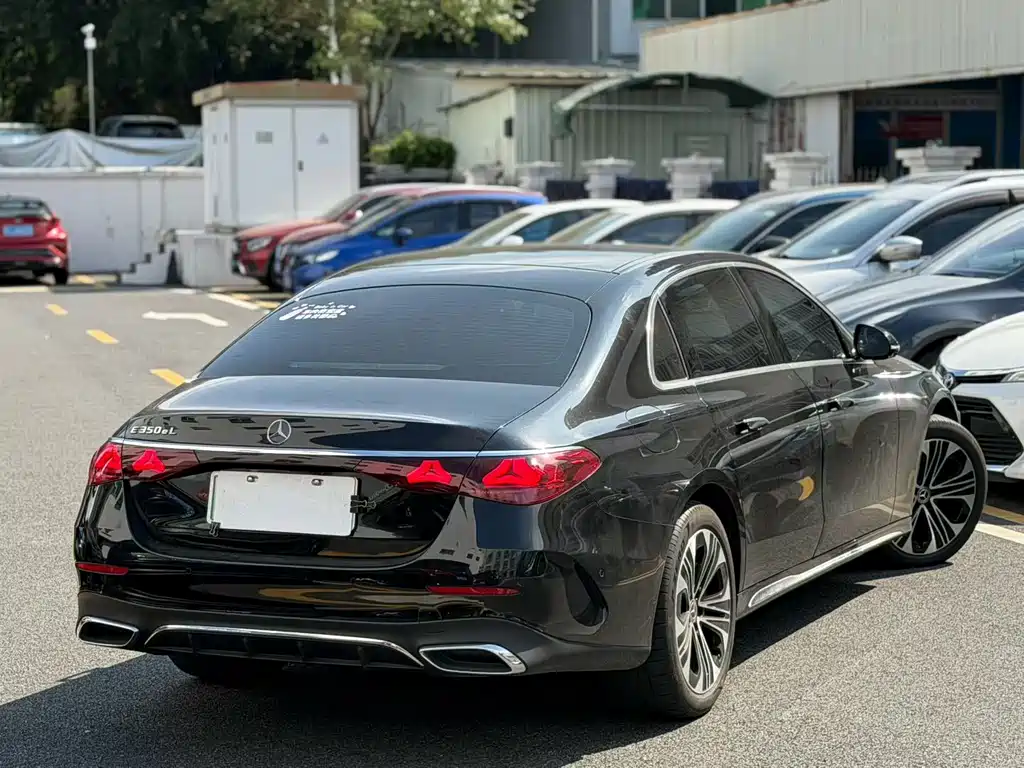 Mercedes-Benz E-Class New Energy — миниатюра 18