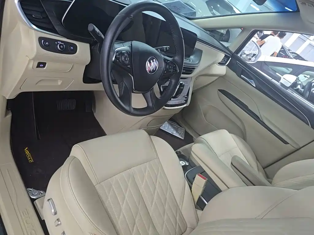 Buick GL8 — миниатюра 10