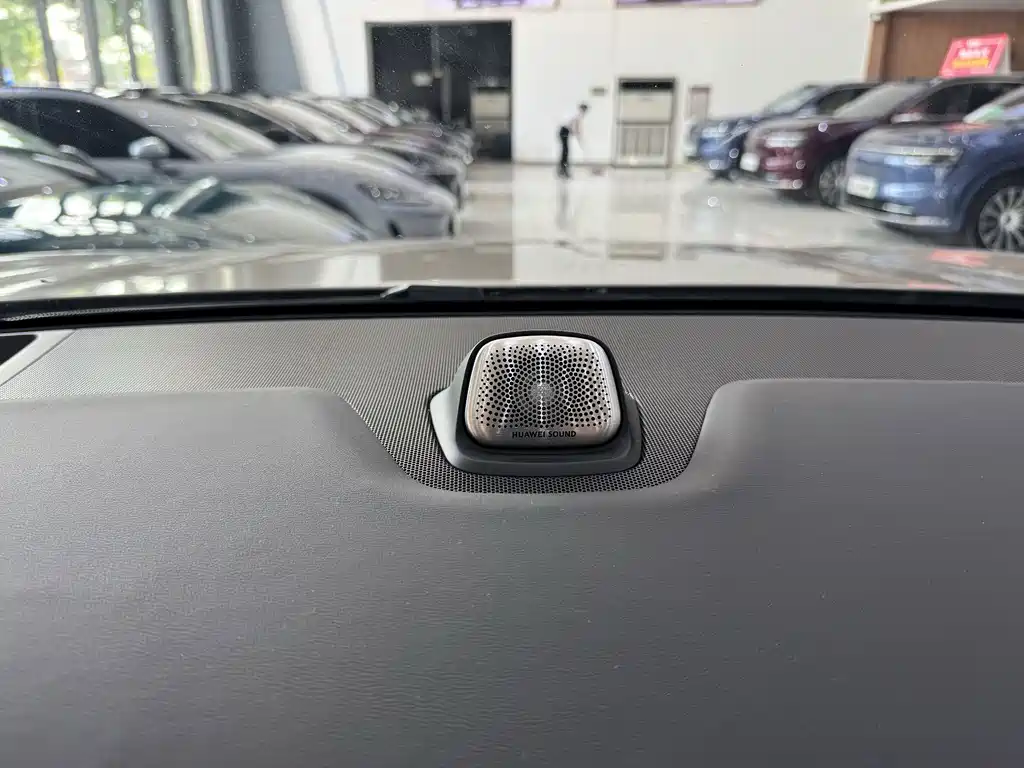 AITO AITO M7 — миниатюра 16