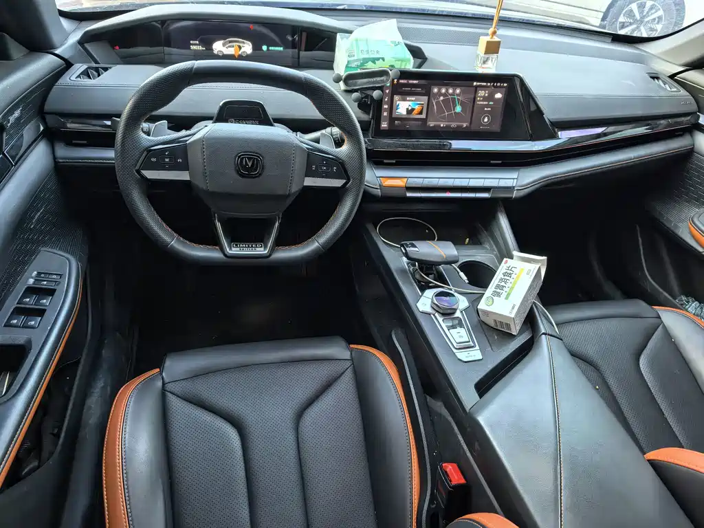 Changan UNI-V — миниатюра 5